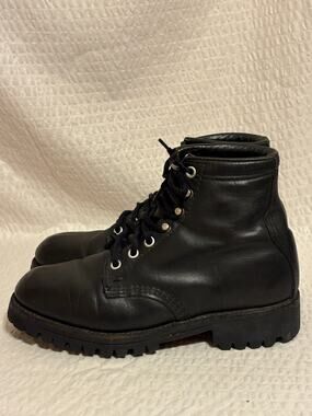 Indian Mororcycle Women’s Size 7.5 Black Leather Lace Up Biker Boots Lug Sole